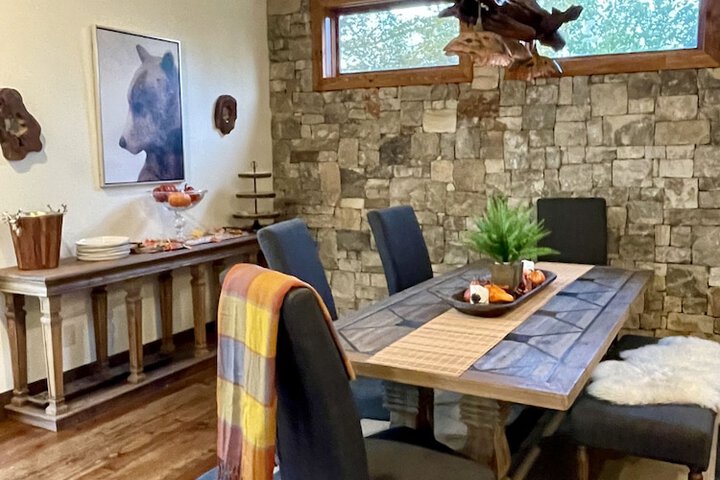 The Dogwood Inn