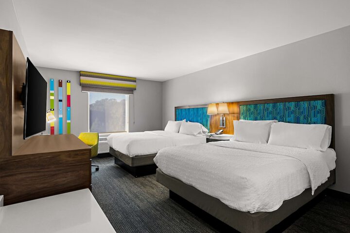 Room 29 of 37