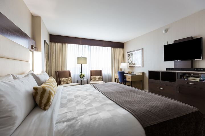 Room 30 of 72