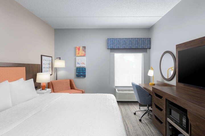 Room 8 of 26