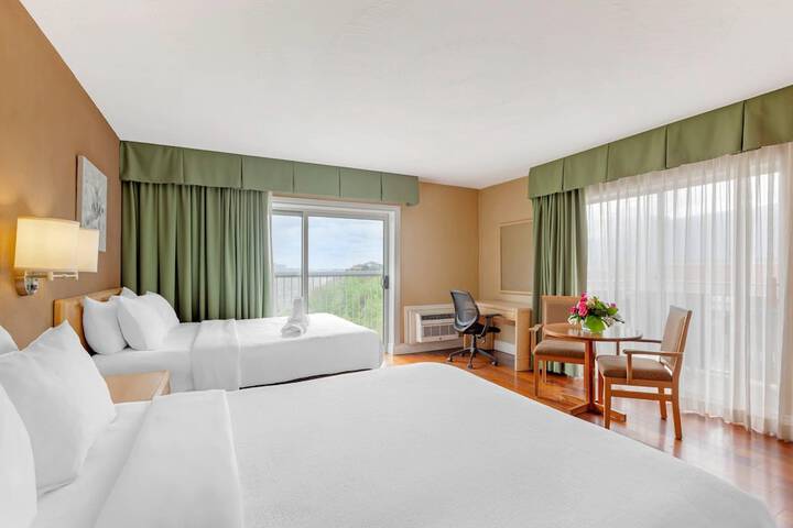 Quality Hotel Fallsview Cascade