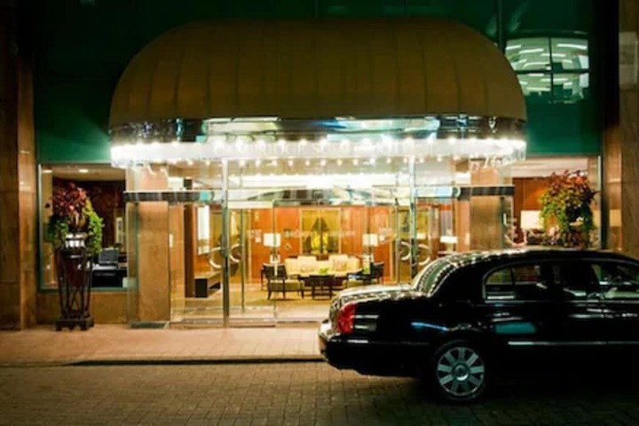 Hotel 2 of 31