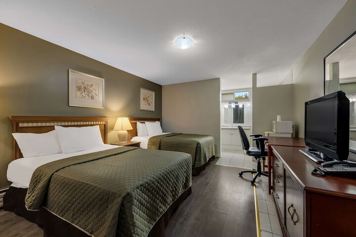 Room 22 of 38