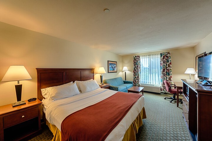 Room 21 of 46