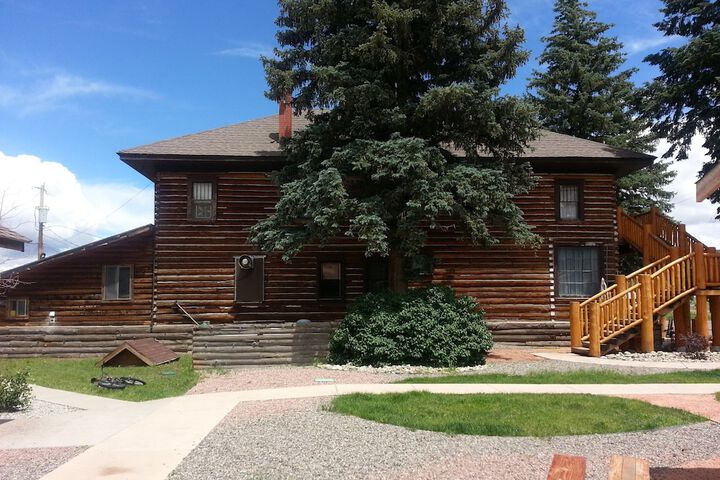 Property Grounds 38 of 41