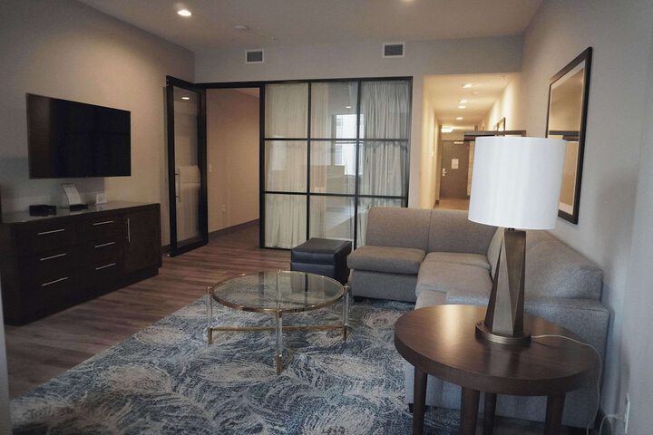 Room 48 of 81