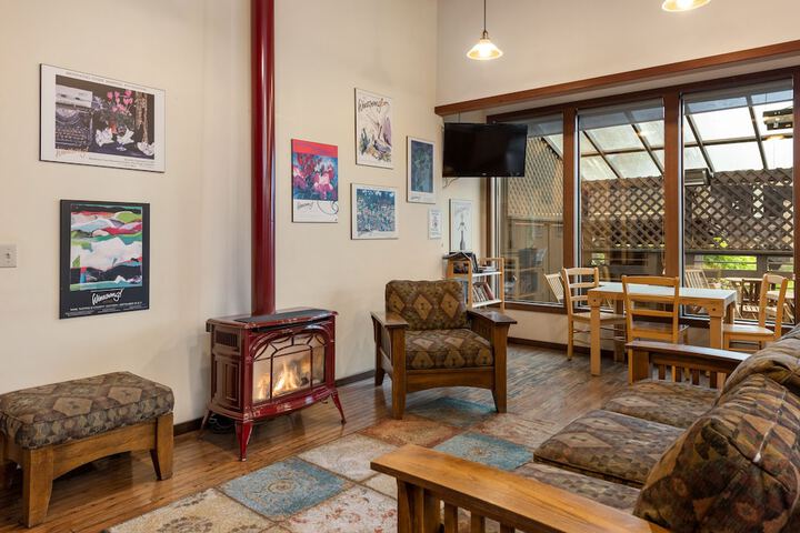 Hotel Interior 18 of 105