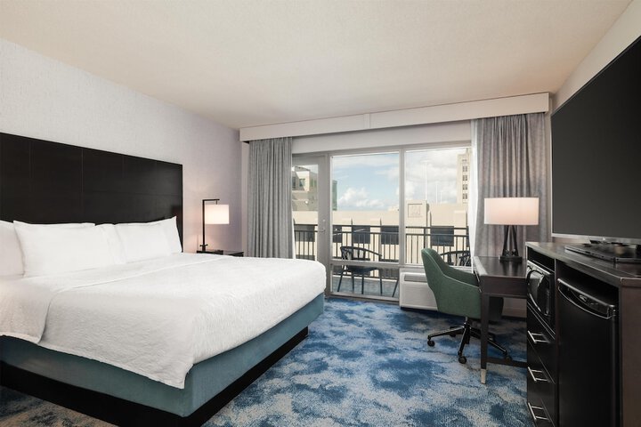 Hampton Inn & Suites Baton Rouge Downtown
