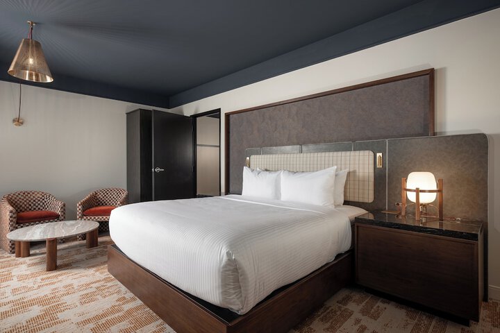 The Southlake Hotel