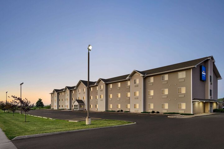 Hotel 2 of 38