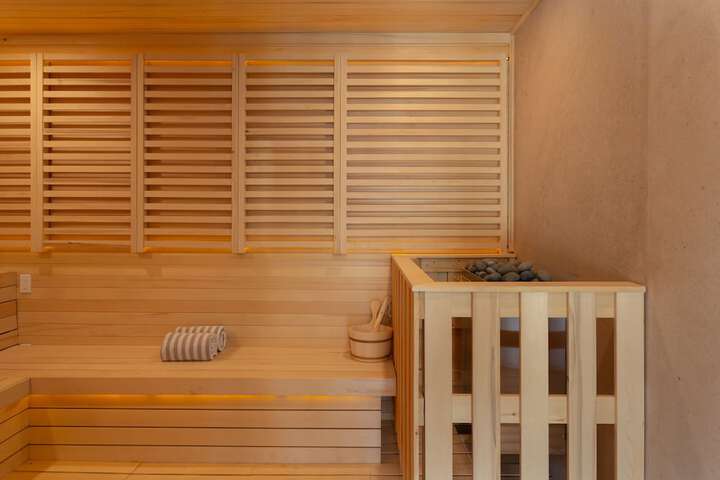 Goldener Hirsch Auberge Collection