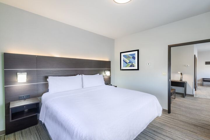 Holiday Inn Express Hotel & Suites GUYMON by IHG