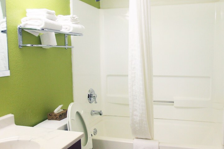 Room 30 of 57
