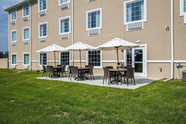 Terrace/Patio 48 of 49