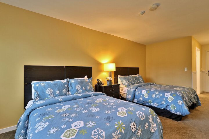 Room 170 of 213