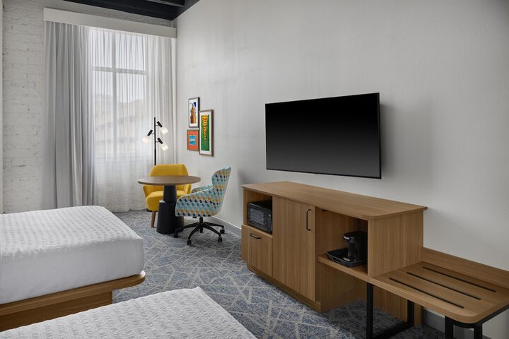 Hampton Inn by Hilton Lincoln Downtown