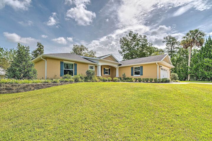 Rainbow River Home w / Private Kayak Dock
