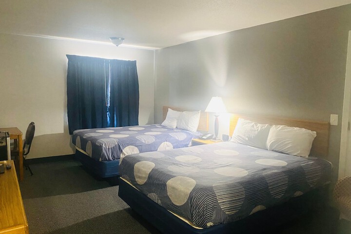 Room 22 of 36