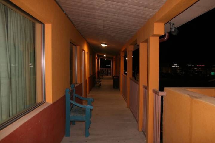 Ballroom/Hall 15 of 25