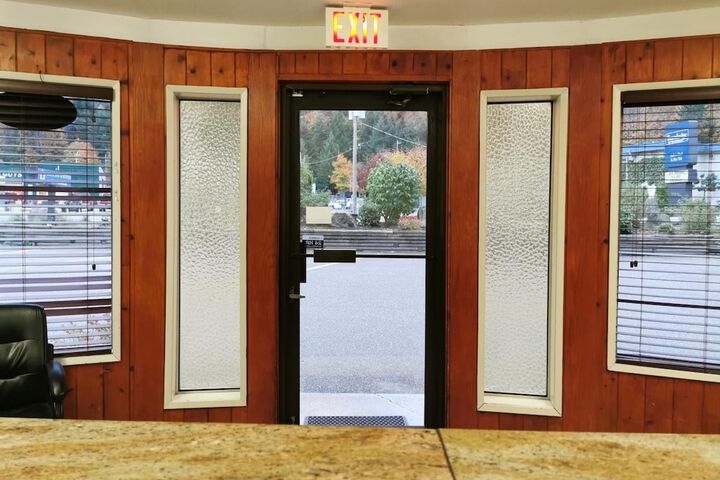Hope Inn and Suites