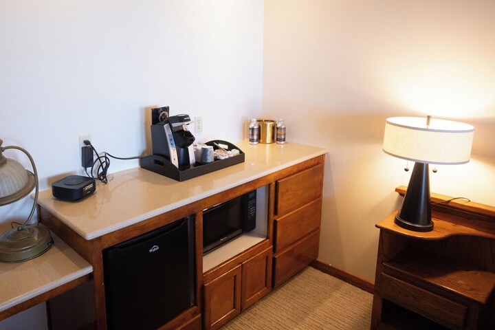 Room 54 of 89