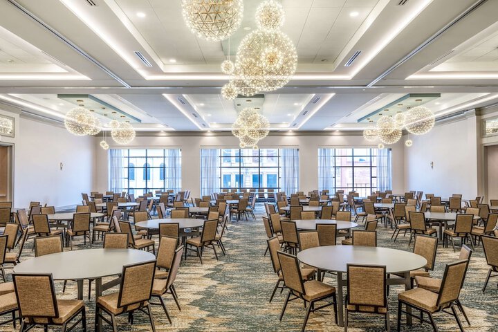 Homewood Suites by Hilton Toledo Downtown