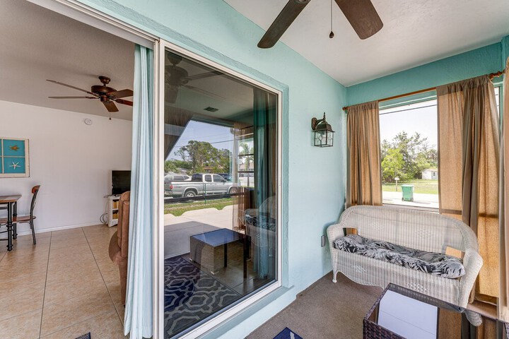 Englewood Escape Near Beaches: Pets Welcome!