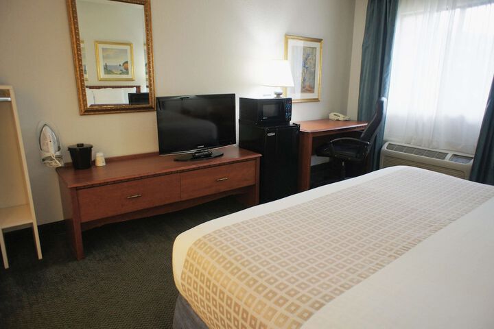 Room 50 of 52