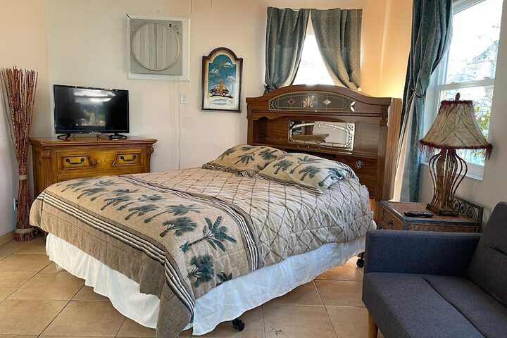 Room 82 of 111