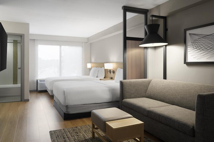 Hyatt Place Roanoke Airport / Valley View Mall