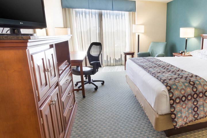 Room 36 of 66