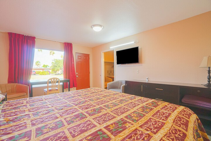 Room 55 of 75