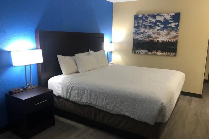 Room 49 of 75