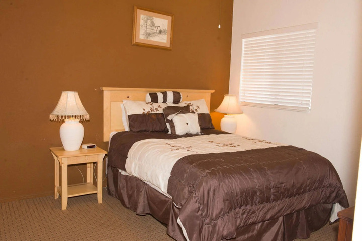 SUNNYVALE GARDEN SUITES HOTEL 29 PALMS A