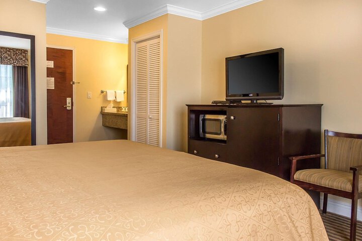 Quality Inn near Mountain Creek