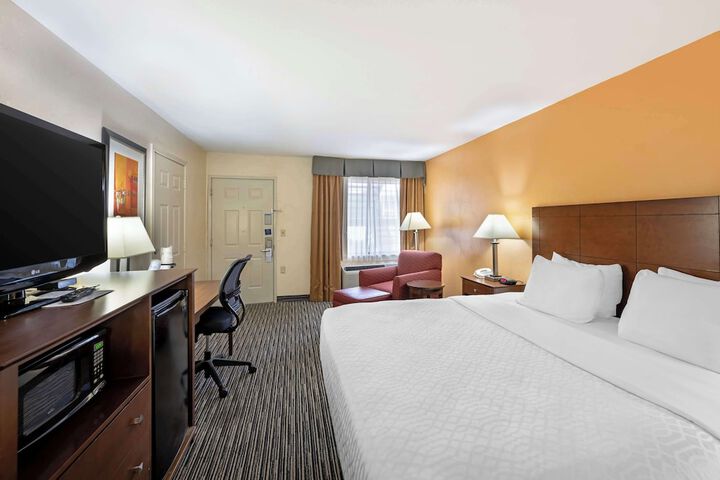Best Western Snyder Inn