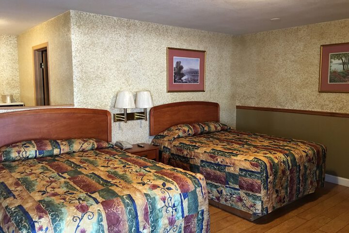 Room 13 of 14