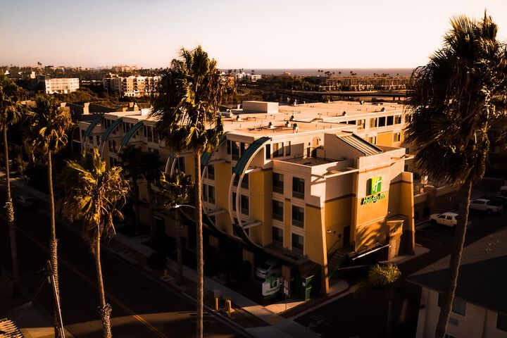 Hotel 5 of 89