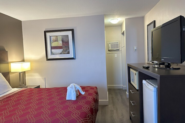 Room 51 of 62