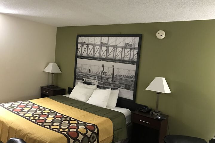 Super 8 by Wyndham Miamisburg Dayton S Area OH