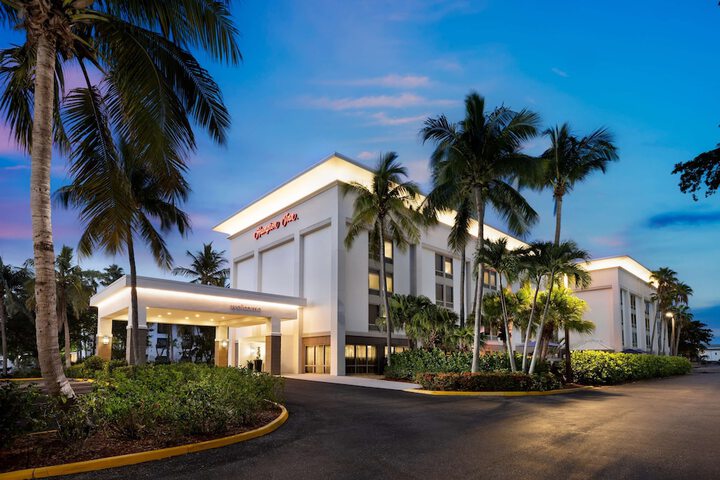 Hotel 3 of 33
