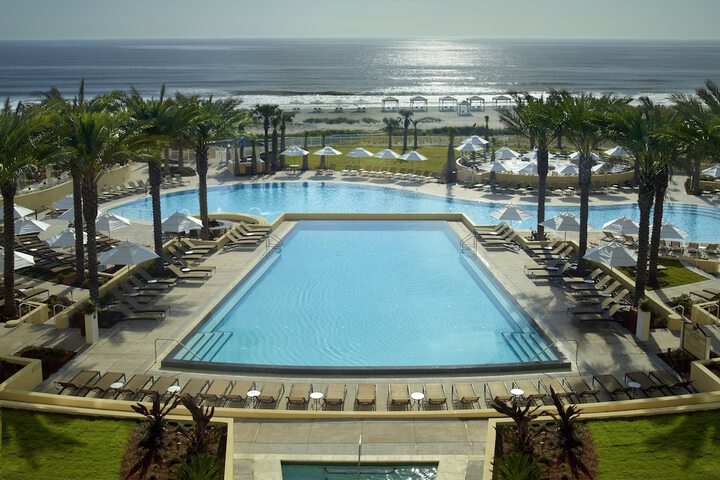 Pool 10 of 124