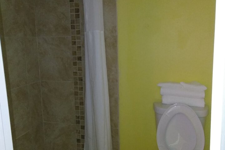 Room 16 of 21