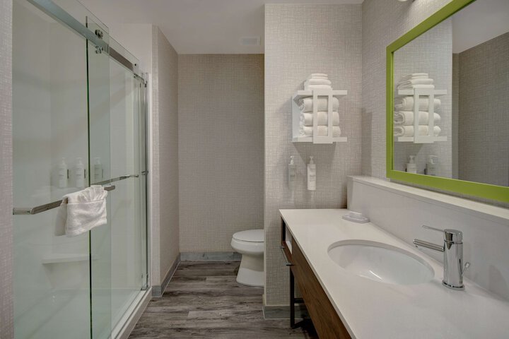 Hampton Inn & Suites Ontario Rancho Cucamonga
