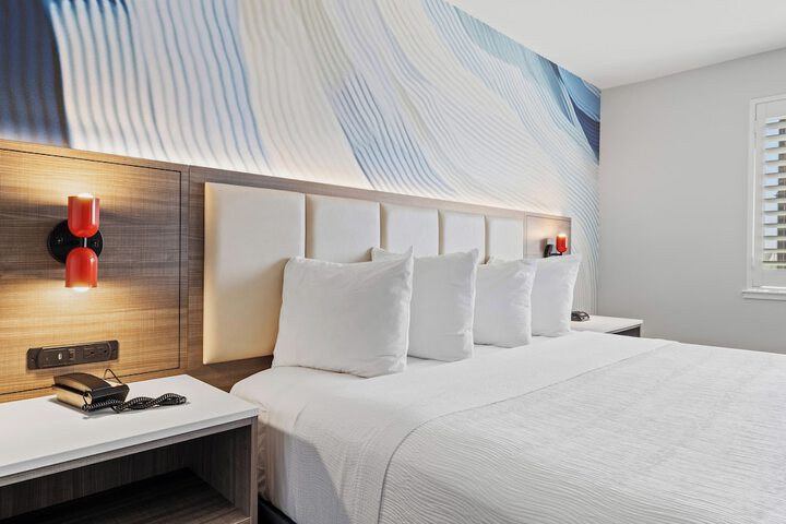 Hotel Skye SFO