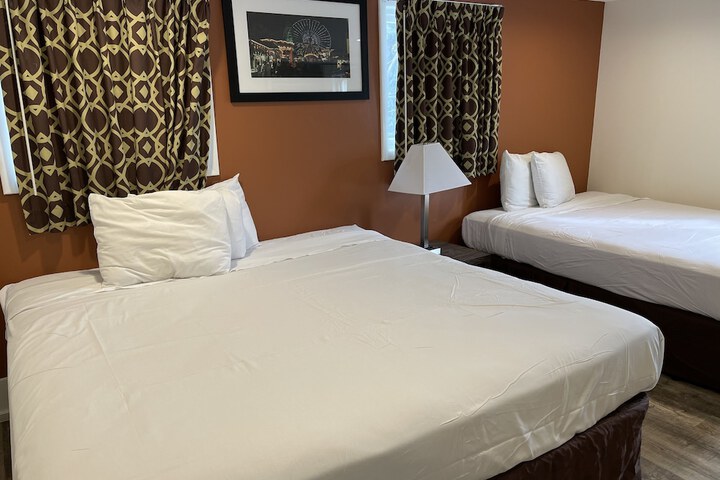 Room 22 of 50