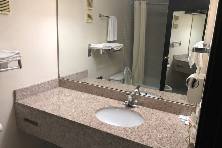 Room 63 of 125