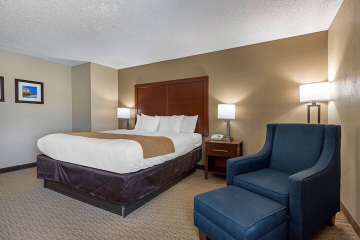 Room 15 of 39