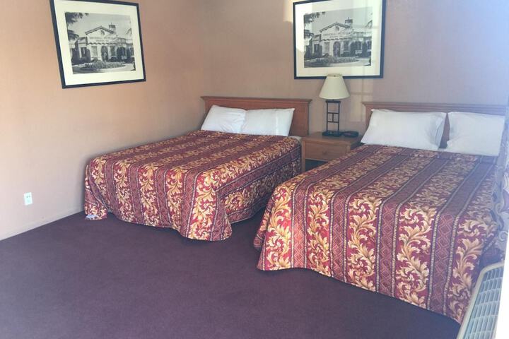 Room 15 of 26