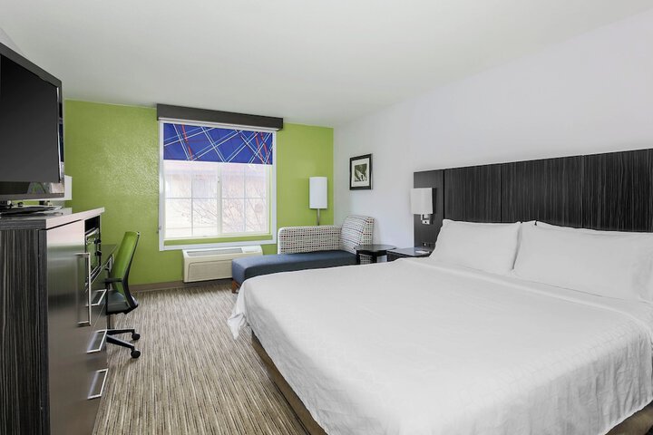 Holiday Inn Express Lancaster by IHG